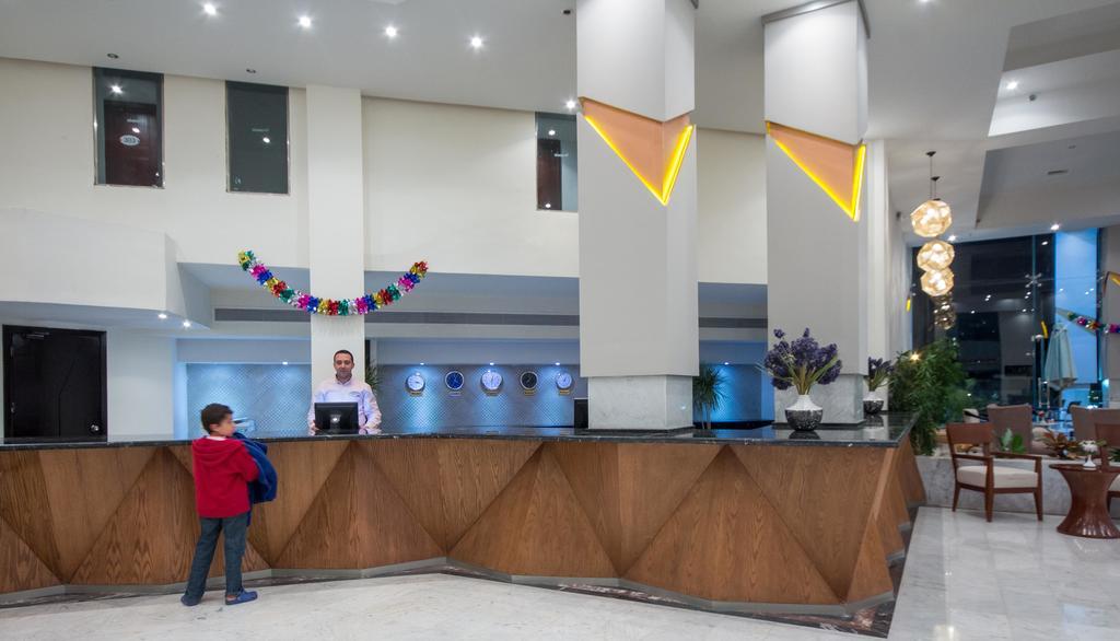 Sharming Inn Hotels - Couples And Families Only Екстериор снимка