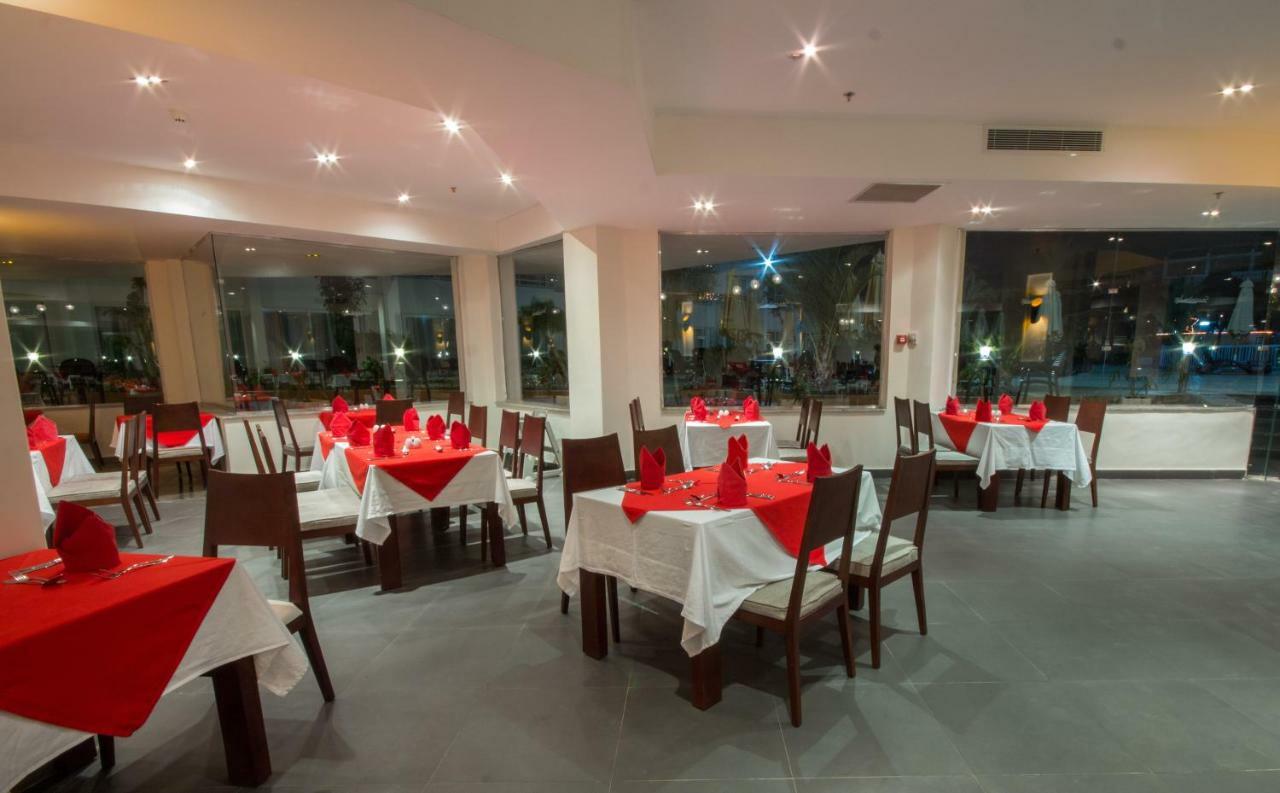 Sharming Inn Hotels - Couples And Families Only Екстериор снимка